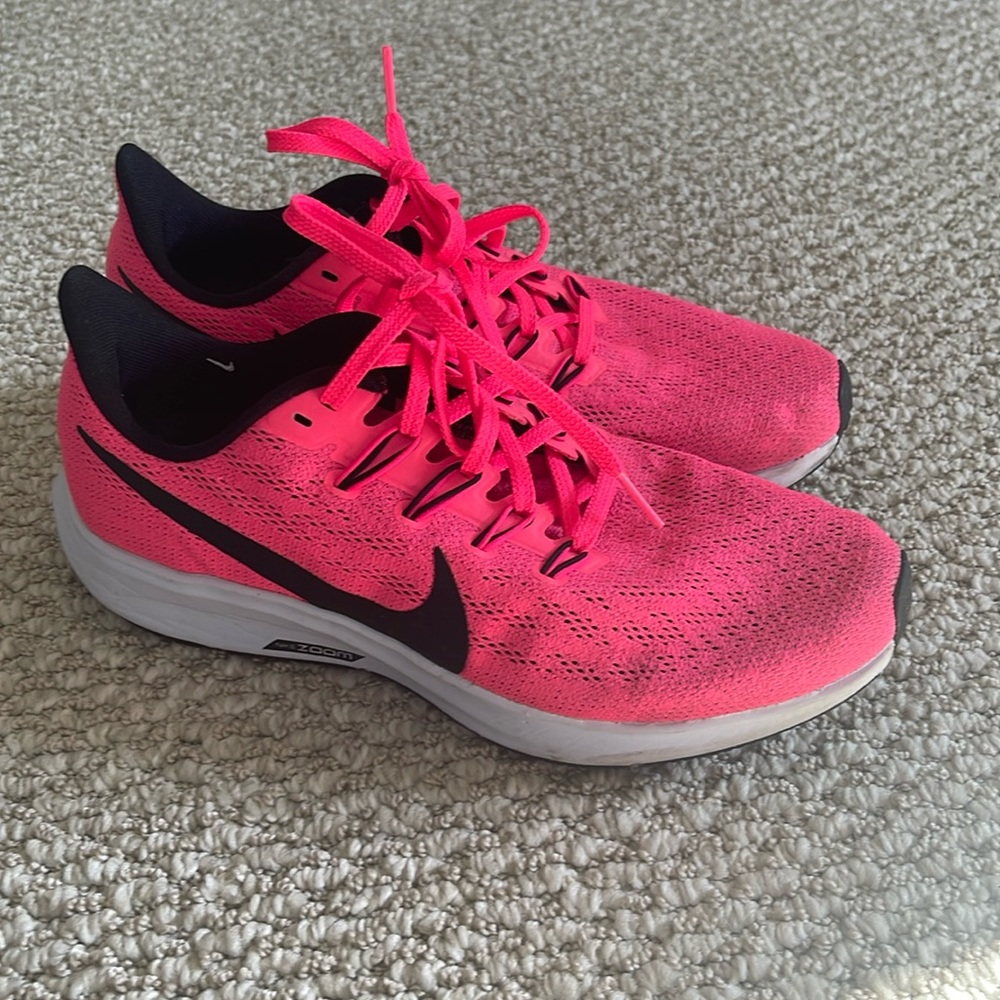 Nike women’s zoom